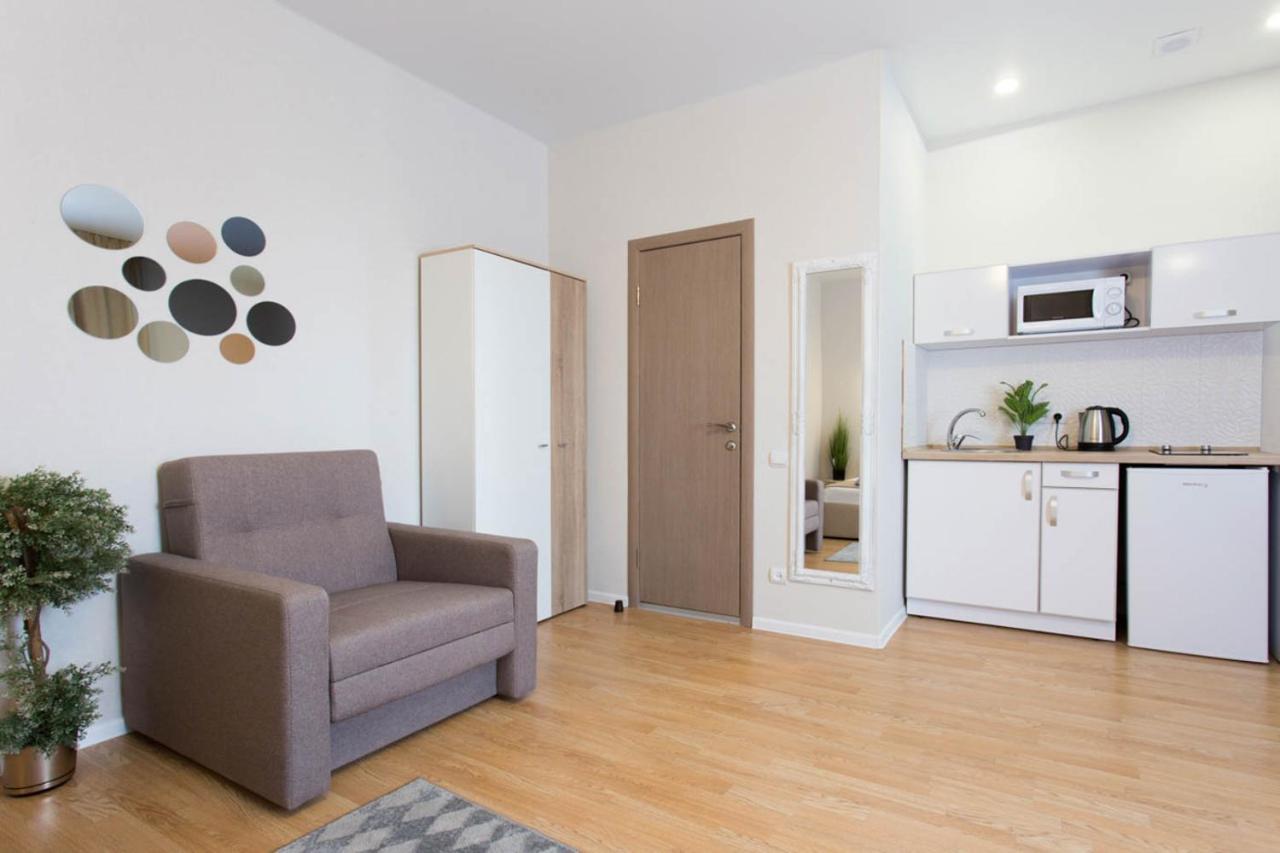 Apartment In The City Center - Gimnasiyna Naberezhna 24A-1 Kharkiv Exterior photo